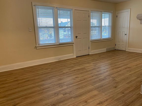 3rd image of 3426 W 117th St #2