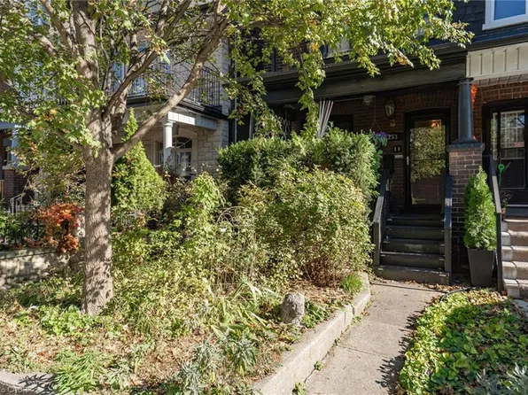253 Bartlett Ave, Toronto, ON M6H 3G3