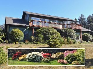 5581 SW Airport Ave, Waldport, OR 97394