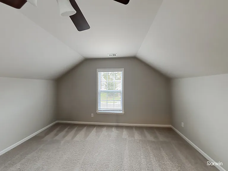 625 Mountain Laurel Cir — Photo 14