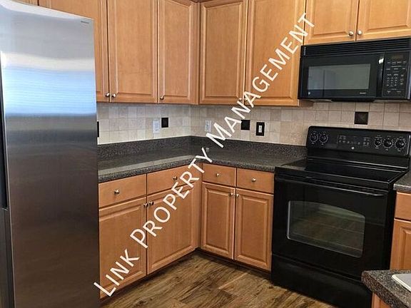 3rd image of 5103 Regency Ct