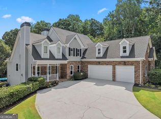 1522 Gracebrook Dr, Lawrenceville, GA 30045