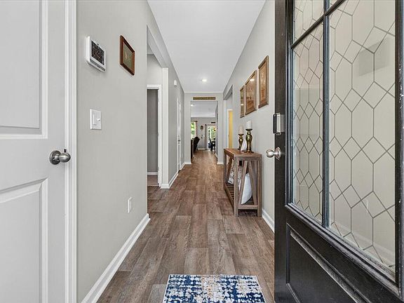 5th image of 373 Azore Way
