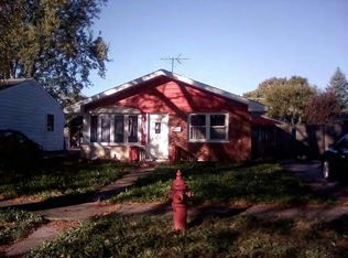 3024 Hopkins St, Steger, IL 60475