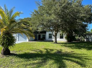2832 Bay St, Sarasota, FL 34237