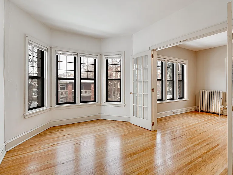Garfield Court Apartments — Photo 36