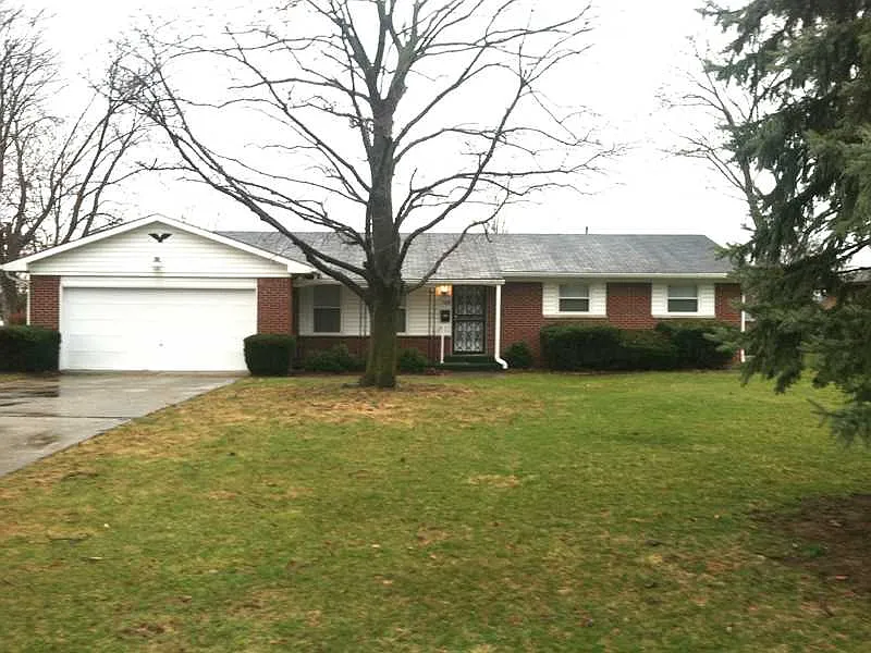 5314 Mark Ln photo 1