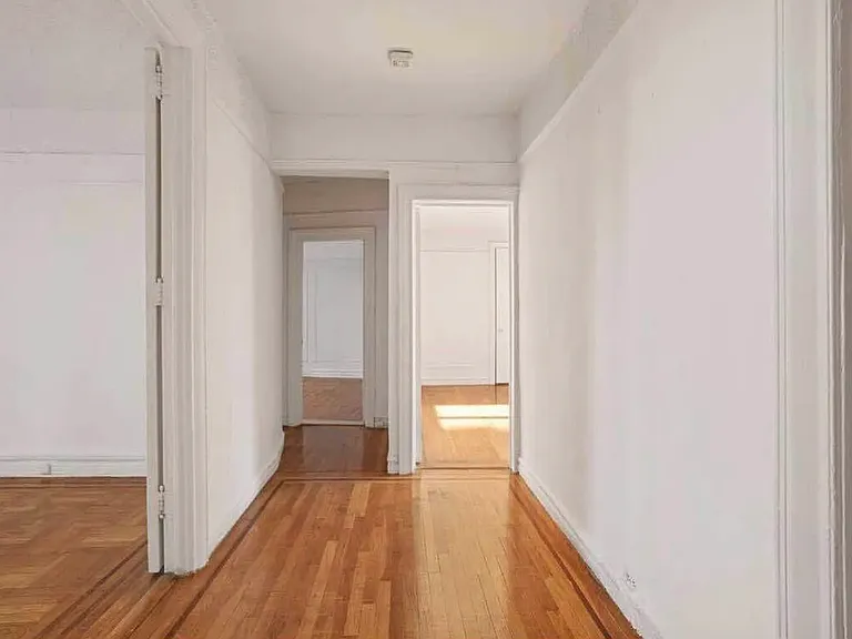 80 Haven Ave #4D — Photo 2