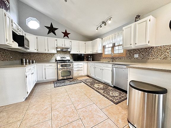 5th image of 1509 Cherrywood Ln