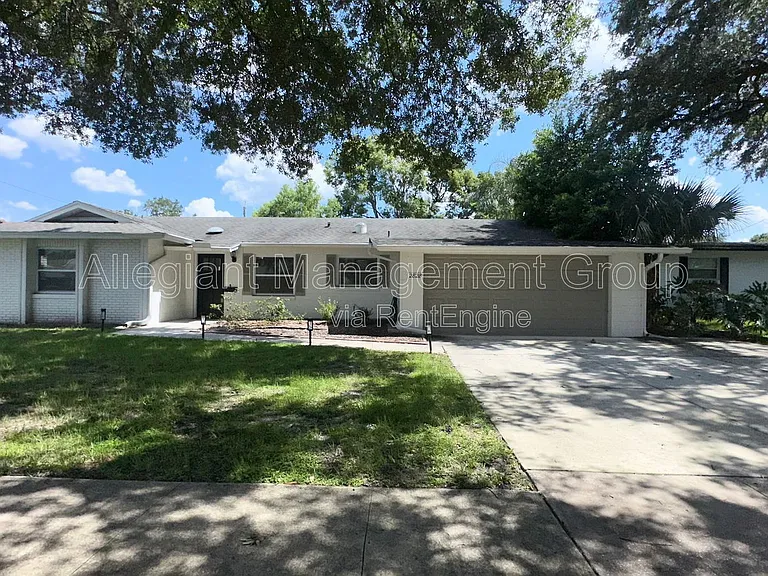 2828 Scarlet Rd — Photo 1