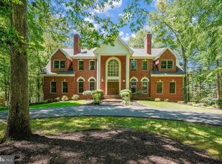 188 River Park Dr, Great Falls, VA 22066