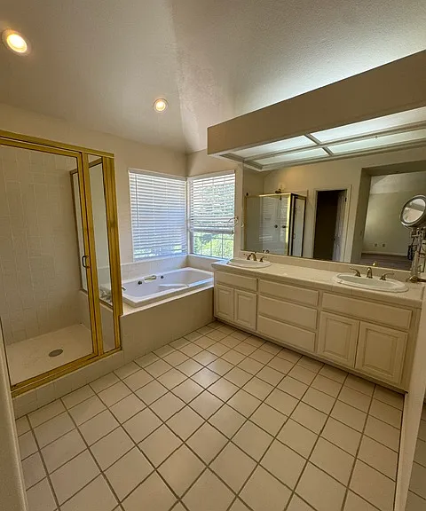 24115 Mallard Ct — Photo 11
