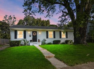 210 S Oak St, London, OH 43140