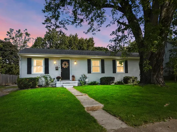 210 S Oak St, London, OH 43140