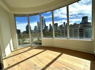 151 Avenue Rd #906, Toronto, ON M5R 0B8