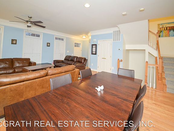 4th image of 4253 Upper Park Dr