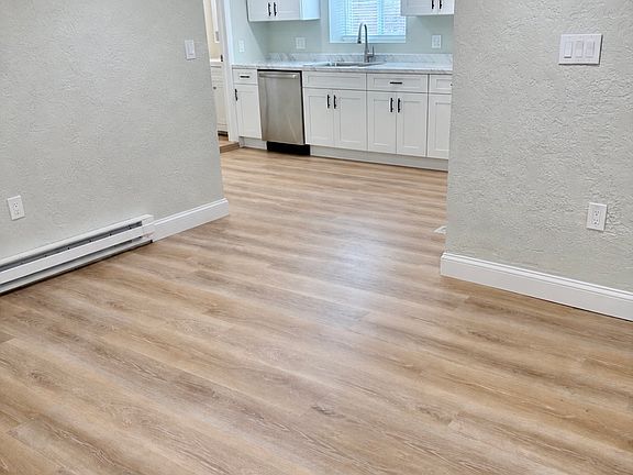 4th image of 314 Proctor Ave #1B