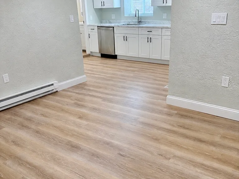 314 Proctor Ave #1B — Photo 4
