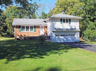 8595 Crosley Rd, Springboro, OH 45066