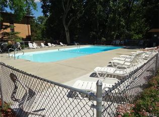 10 Oakwood Ter APT 45, New Windsor, NY 12553