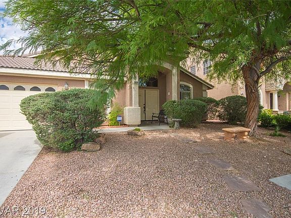 3rd image of 10635 Sidlaw Hills Ct