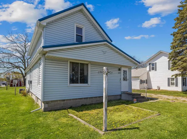 875 S Center St, Waterloo, IN 46793