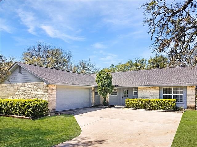 1st image of 9 Elm Brook Dr