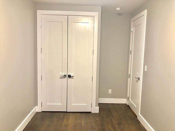 4th image of 545 46th St APT C