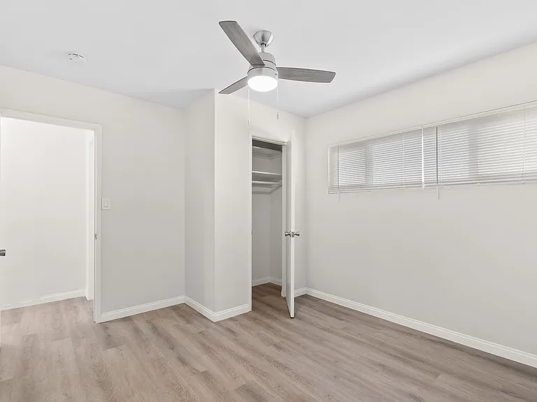 738 S 46th St #738 — Photo 2