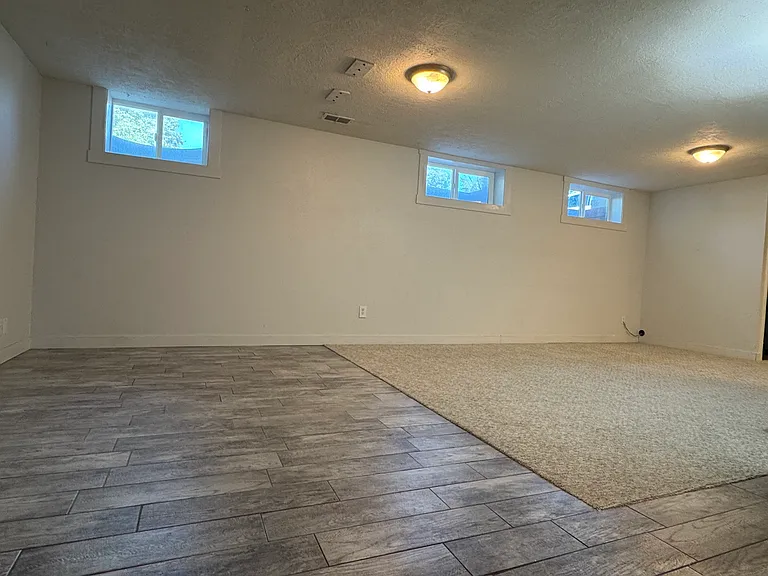 1515 N 1880 W — Photo 9