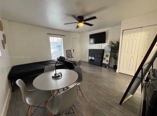 1843 Dewey St #114, Hollywood, FL 33020