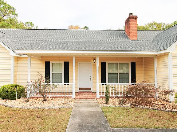 4th image of 4017 Kilarney Cir