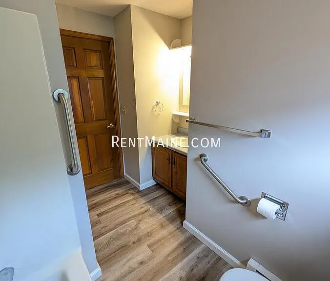 33 Burleigh Rd #7 — Photo 17