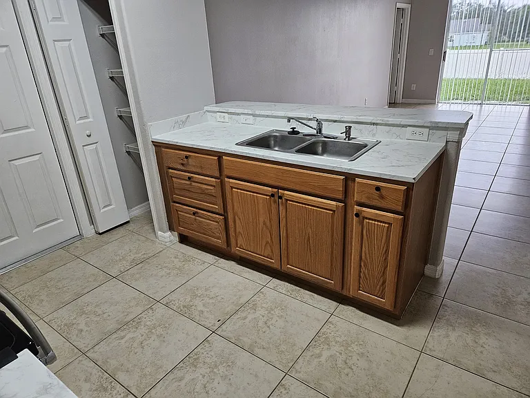 1335 Knollwood Dr — Photo 29