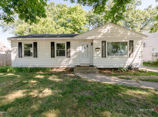 1047 Locksley Dr SW, Wyoming, MI 49509