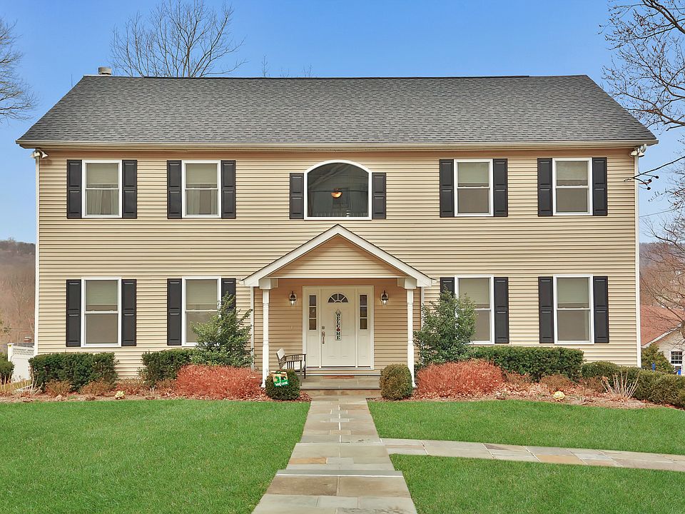 1st image of 855 Warren Ave