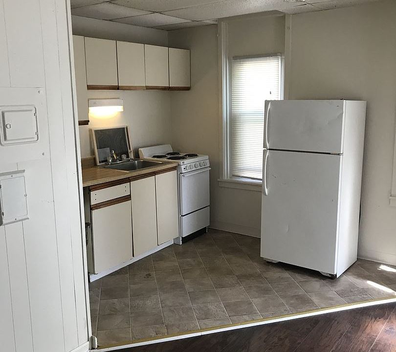 1st image of 56 E Antietam St APT 2R