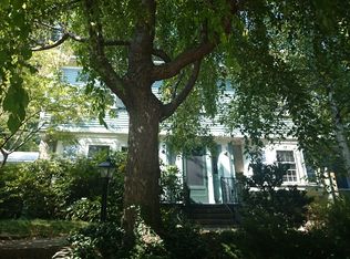 33 Louders Ln, Jamaica Plain, MA 02130