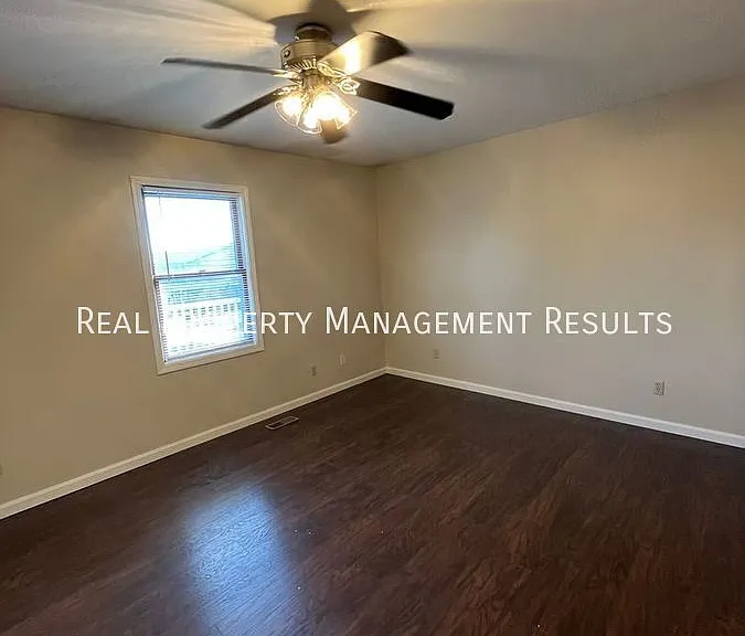 4002 Petes Ct #4002 — Photo 9