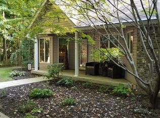 6177 Cloverdale Dr, Greentown, IN 46936