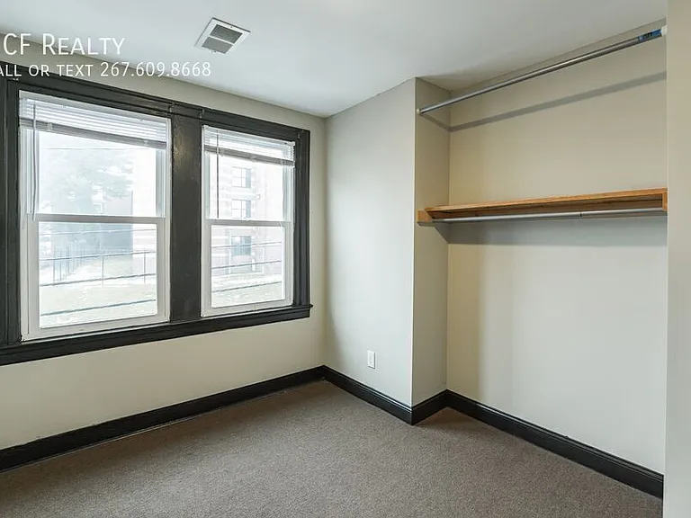 5700 N 20th St #UPPER — Photo 15