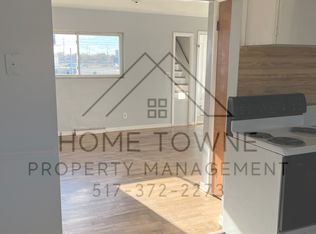 728 Edgemont Blvd, Lansing, MI 48917