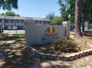 100 Ye Olde Kings Hwy APT B, North Myrtle Beach, SC 29582