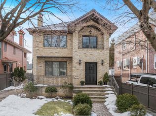 39-12 215TH Place, Flushing, NY