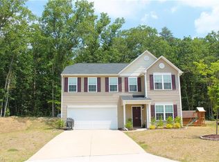 155 Goldenrod Ct, Burlington, NC 27215