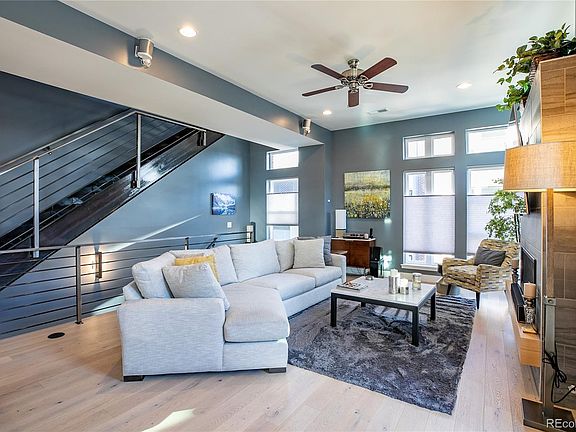 2nd image of 4065 W Conejos Pl