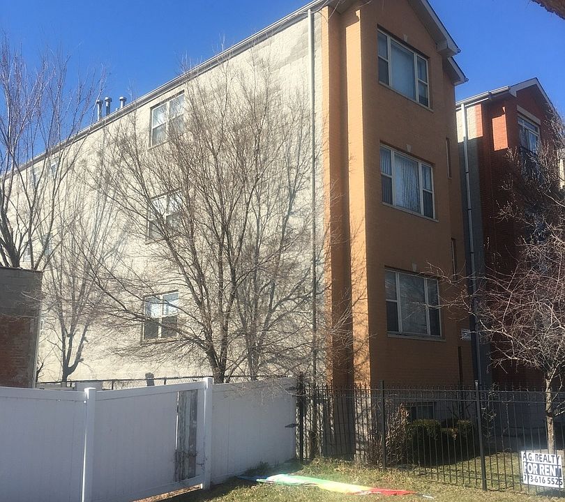 1st image of 4256 S Vincennes Ave #1