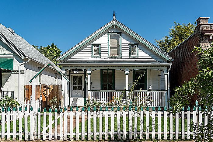 1st image of 151 W Archer Pl