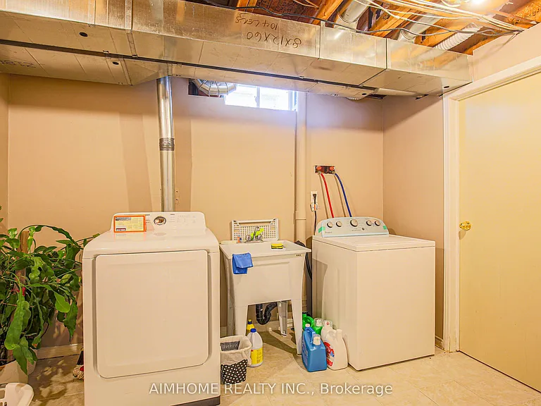6401 Saratoga Way — Photo 22