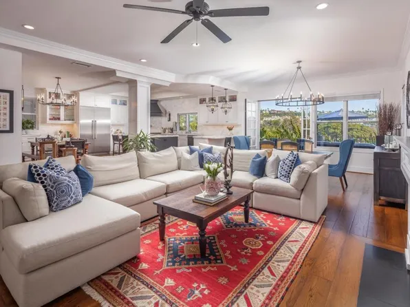 7389 Alicante Rd, Carlsbad, CA 92009